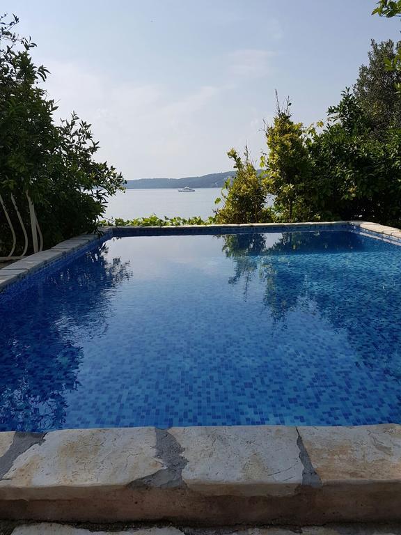 Apartments Marta Trogir Exterior photo